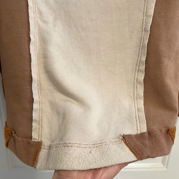 Sunland 17 Oversized Tan Brown‎ Cream Contrast Patchwork Top. Size Small. - Picture 11 of 16